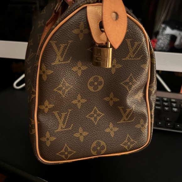 Louis Vuitton Speedy 25 vintage EUC - Picture 14 of 14